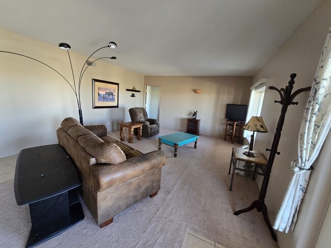 Photo - 1290 W Cherokee Ln