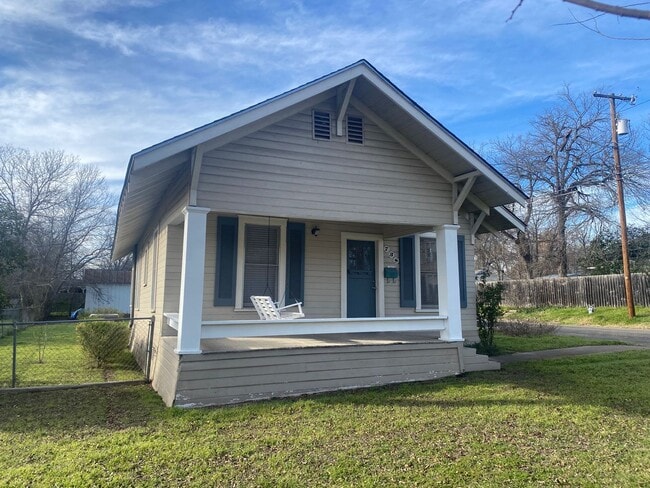 Building Photo - CUTE HOME IN CENTRAL BELTON