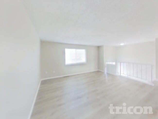 Photo - 1720 Monterey Way