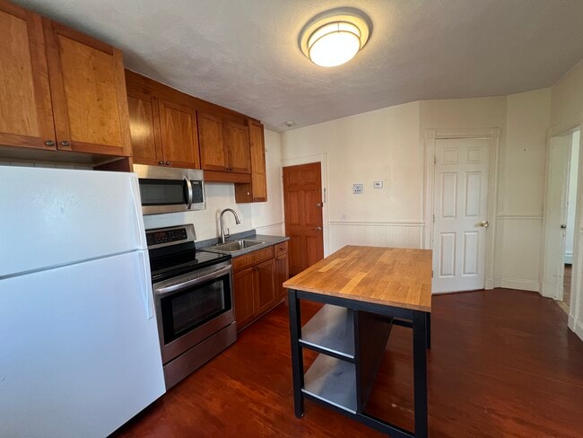 Photo - 4 Bedford St Unit 3B