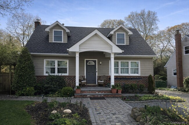 Building Photo - 50 Kalmia St