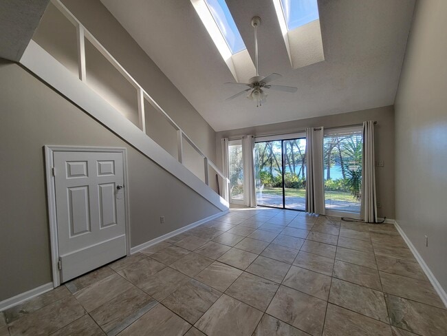 Photo - 70 Camp Creek Rd N