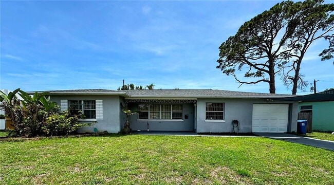 Building Photo - 1738 Tyrone Blvd N Rental