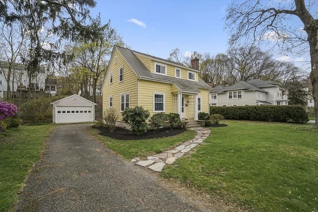 Photo - 5 Greenlawn Ave