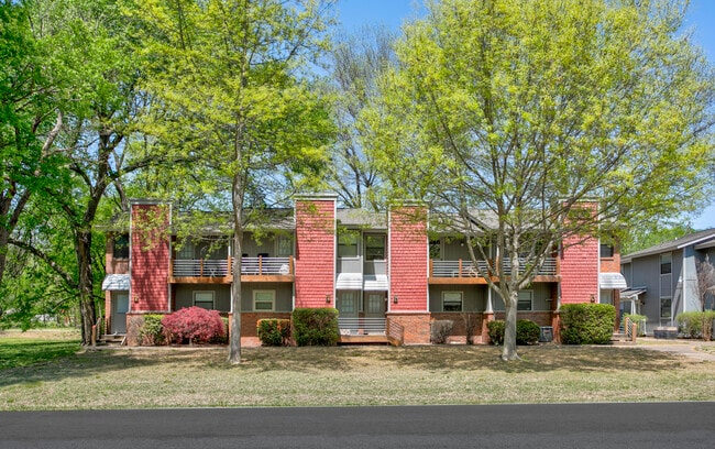 Photo - 605 W Benton St Townhome