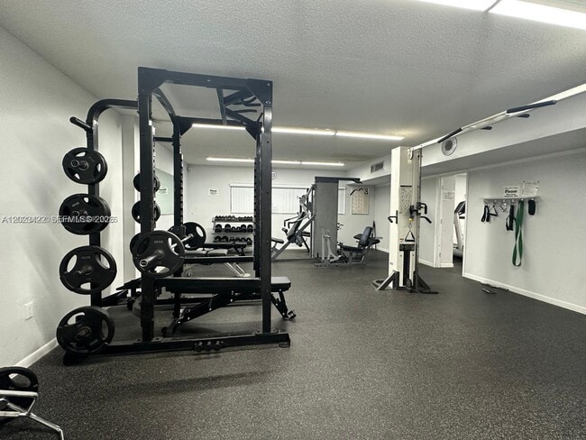 Photo - 605 Ives Dairy Rd Unidad 306-7