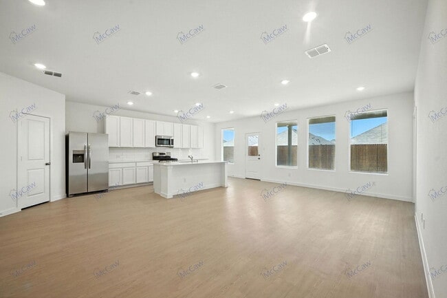 Photo - 1813 Bog Spruce Ln
