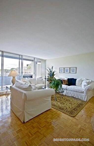 Photo - 125 Chiswick Rd Unidad 414