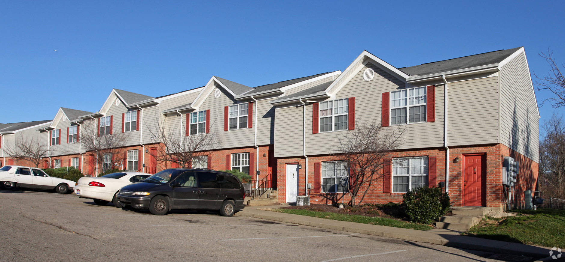 West Pointe Townhomes - West Pointe Townhomes