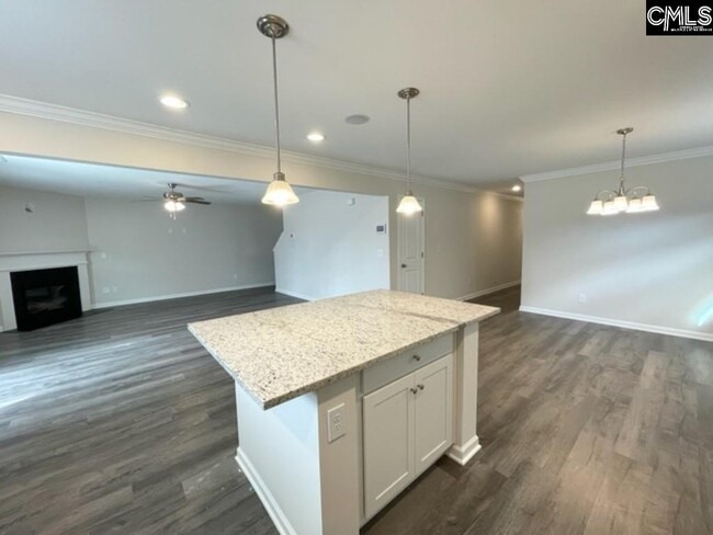 Photo - 13 Arizona Ct