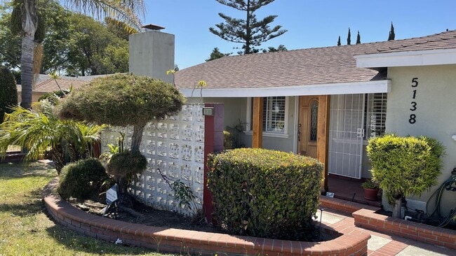 Photo - 5138 W 141st St