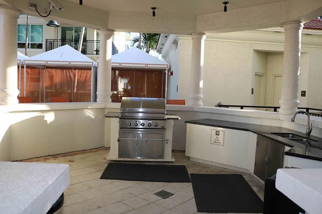Photo - 600 W Las Olas Blvd Unit 301