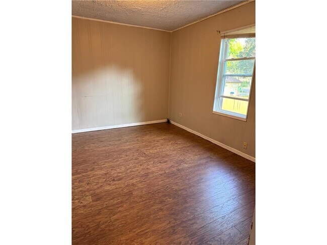 Building Photo - 778 Winslow Ave Rental