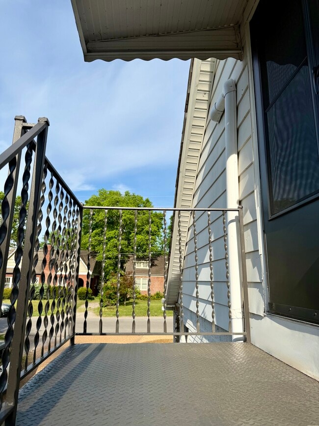 Photo - 2309 Cisco St