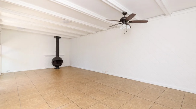 Photo - 11304 Isleta St
