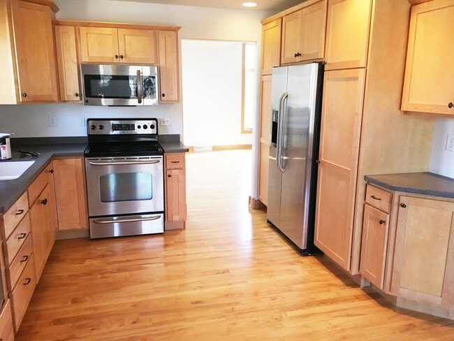 Photo - 221 Lavina Dr