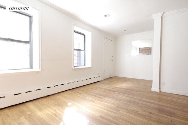 Photo - 181 MacDonough St