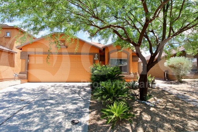Building Photo - 2353 E Calle Sierra Del Manantial Rental