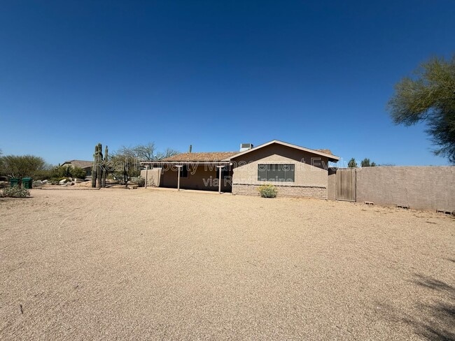 Photo - 6410 E Dixileta Dr