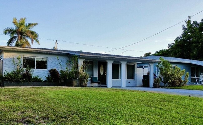 Building Photo - 554 NW 46th St Rental