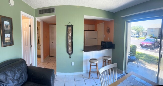 Photo - 4215 E Bay Dr Unidad 1702 A