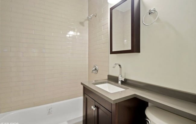 Photo - 816 W Cornelia Ave Unidad 318