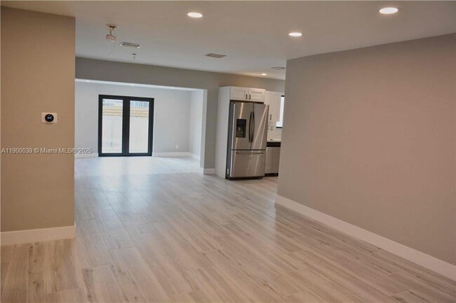 Photo - 3130 Pierce St