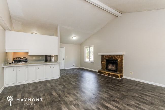 Photo - 346 Sprahler St