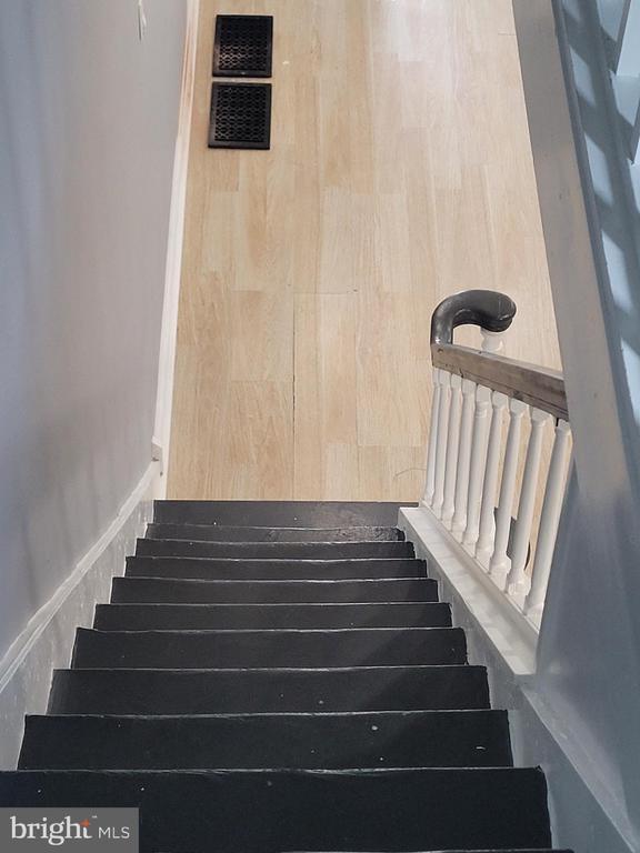 Photo - 7115 Edmund St