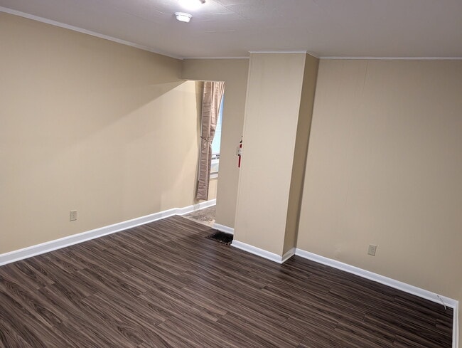 Living Room - 41 Wallace Ave Unit 41