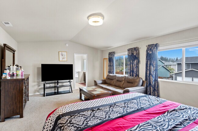 Photo - 16522 45th Ave E