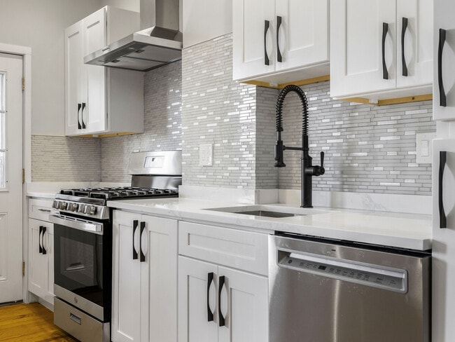 Photo - 131 Cottage St Unit 2