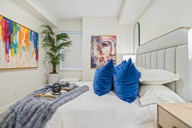 Photo - Elbow 5 Eight