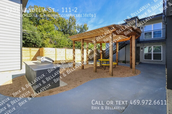 5151 Vandelia St Unit 111-2