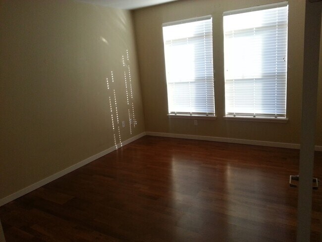 Bedroom 2 - 13456 Via Varra Unit 235