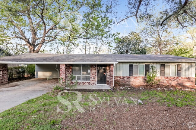 Building Photo - Where Charm Meets Comfort Rental