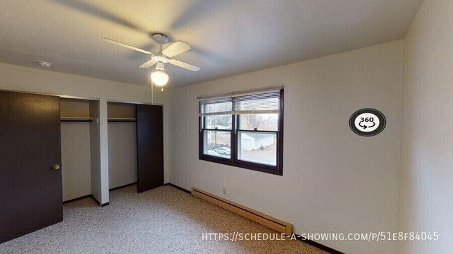 405 E Park-43