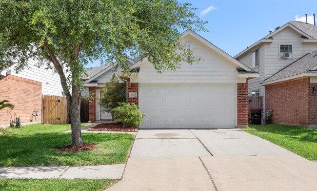 Building Photo - 2746 Grahamwood Ln