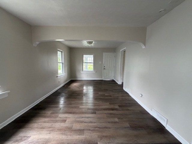Photo - 208 S Bendix Dr
