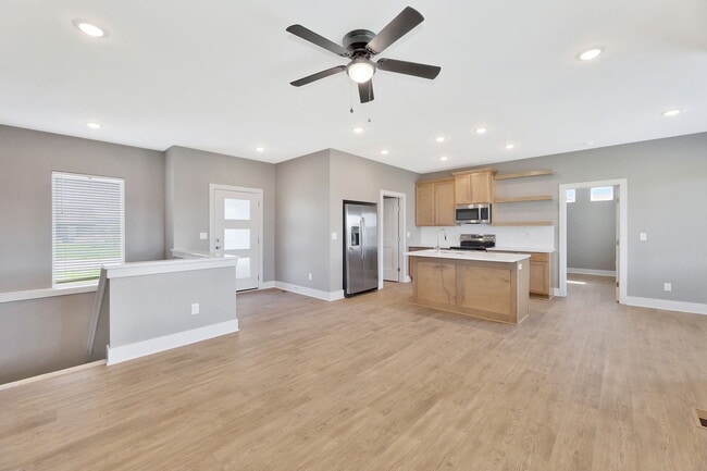 Photo - 969 W Long Path Ct