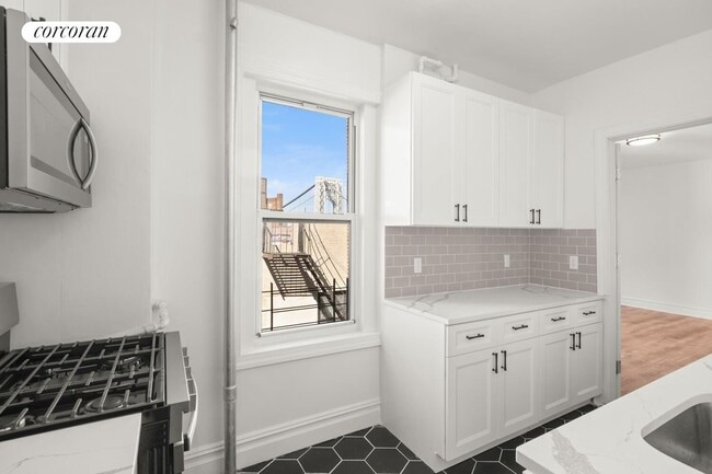 Photo - 720 W 173rd St