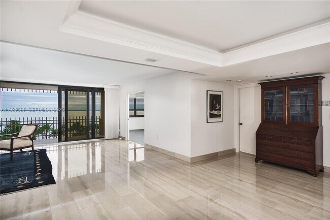 Photo - 2 Grove Isle Dr Unit B703