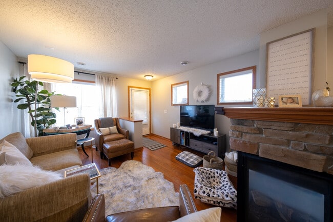 Photo - 10803 Kingsfield Ln