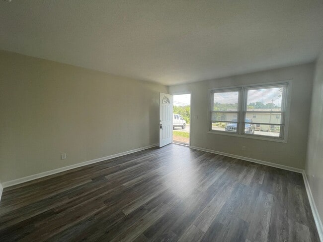 Photo - 332 Old Gray Station Rd