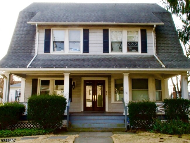 Building Photo - 217 Ashland Ave Rental