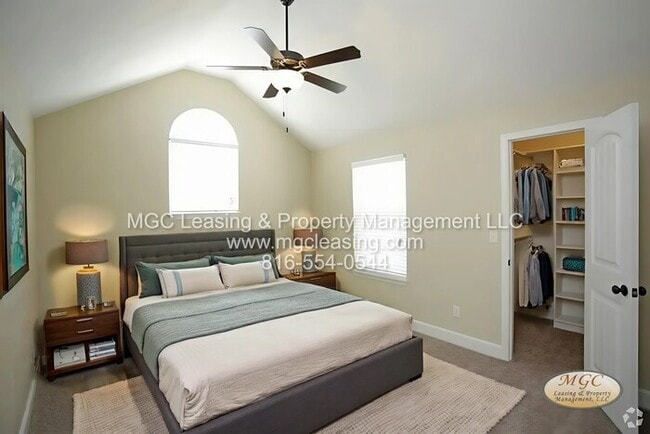 Photo - Eagle Creek Townhomes — Freshly Updated & Move-In Ready