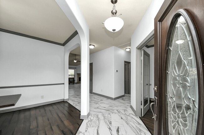 Photo - 4410 Lodge Vine Ct