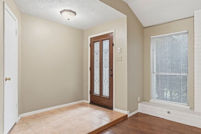 Photo - 21739 Park Bend Dr