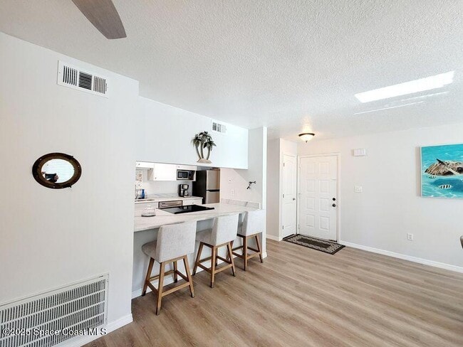 Photo - 225 S Tropical Trail Unit 901