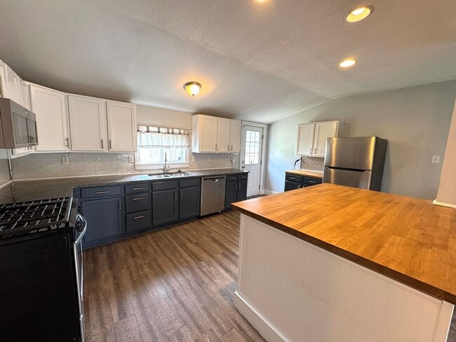 Photo - Fountain Square 2 Bedroom and 2 Bathroom